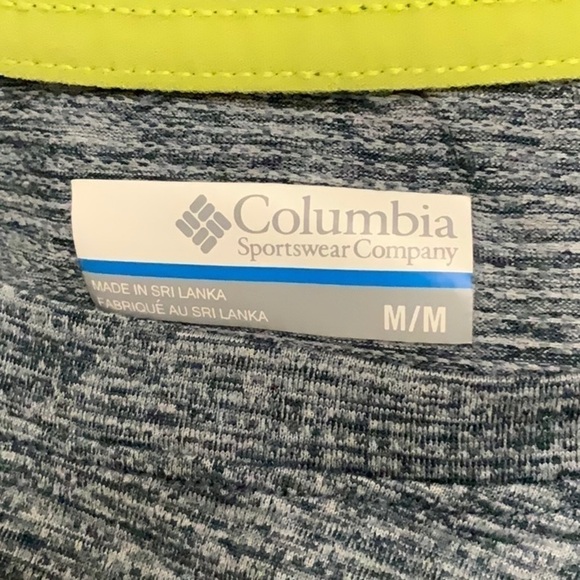 Columbia grey short sleeve tee. Size M - Picture 4 of 4